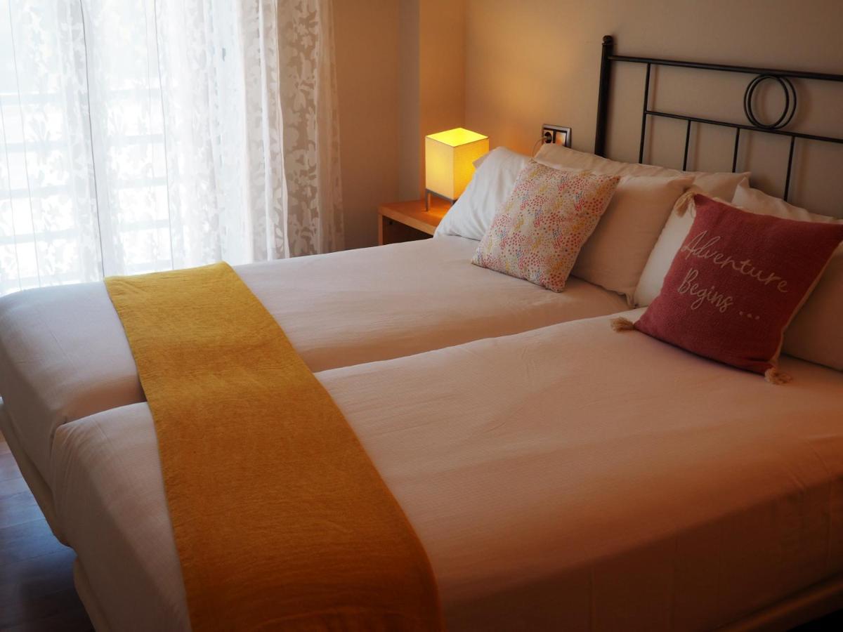 Apartamento Ainsa Pirineo Esterno foto